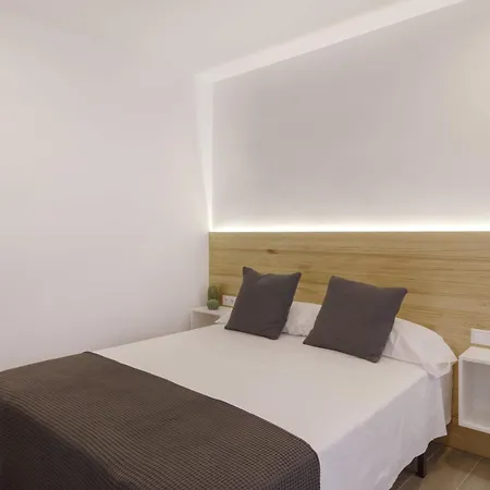 Ola Living Camp Nou Apartment
